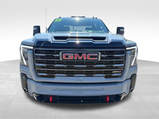 Used 2025 GMC Sierra 2500 AT4 w/ AT4 Premium Plus Package AWD/4WD video 2