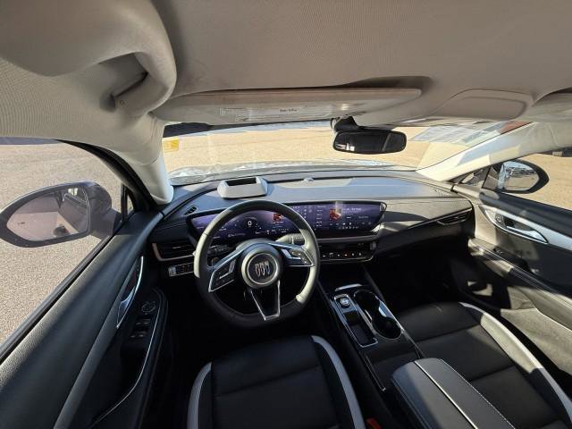 Certified 2024 Buick Envision Sport Touring image 24