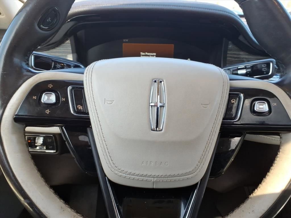 Used 2020 Lincoln Aviator Black Label w/ Dynamic Handling Package AWD/4WD image 23