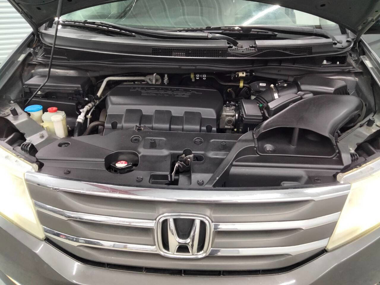 Used 2011 Honda Odyssey Touring image 27