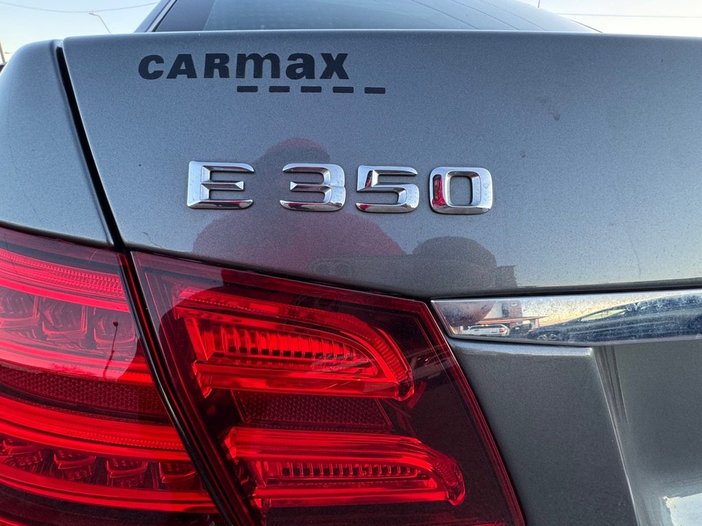 Used 2016 Mercedes-Benz E 350 4MATIC Sedan image 9