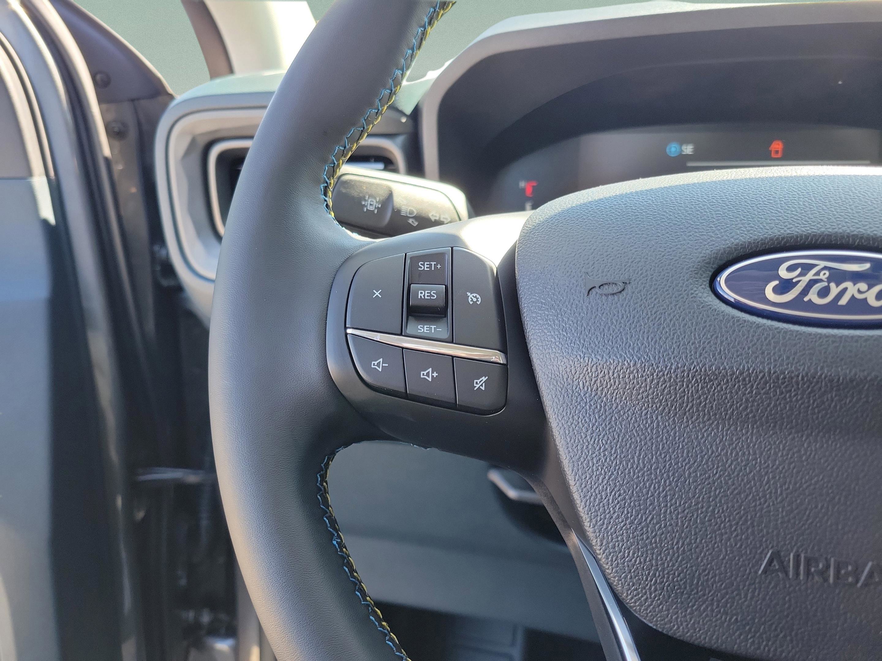 New 2026 Ford Maverick Lobo image 13