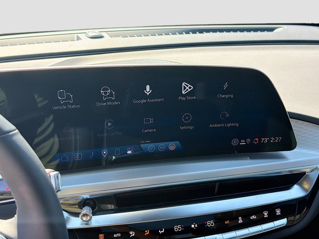 New 2025 Cadillac Lyriq Sport image 15