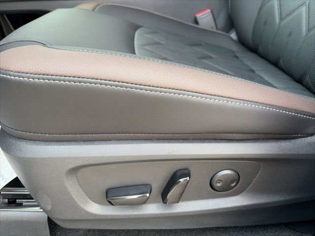 New 2026 Nissan Pathfinder Platinum image 10