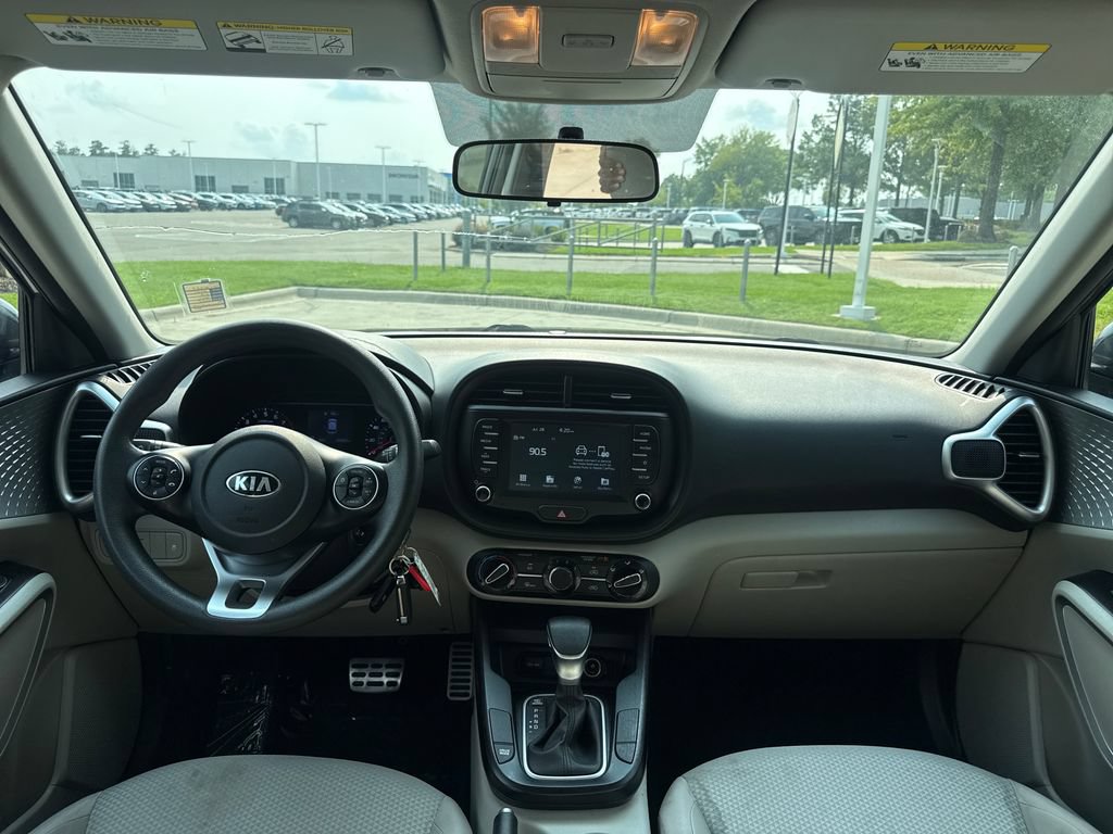 Used 2021 Kia Soul LX FWD image 16