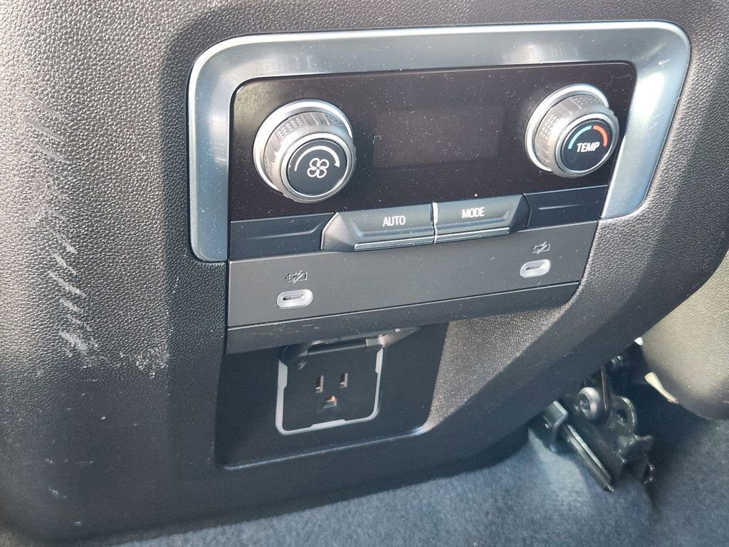 Used 2023 Chevrolet Tahoe LT image 22