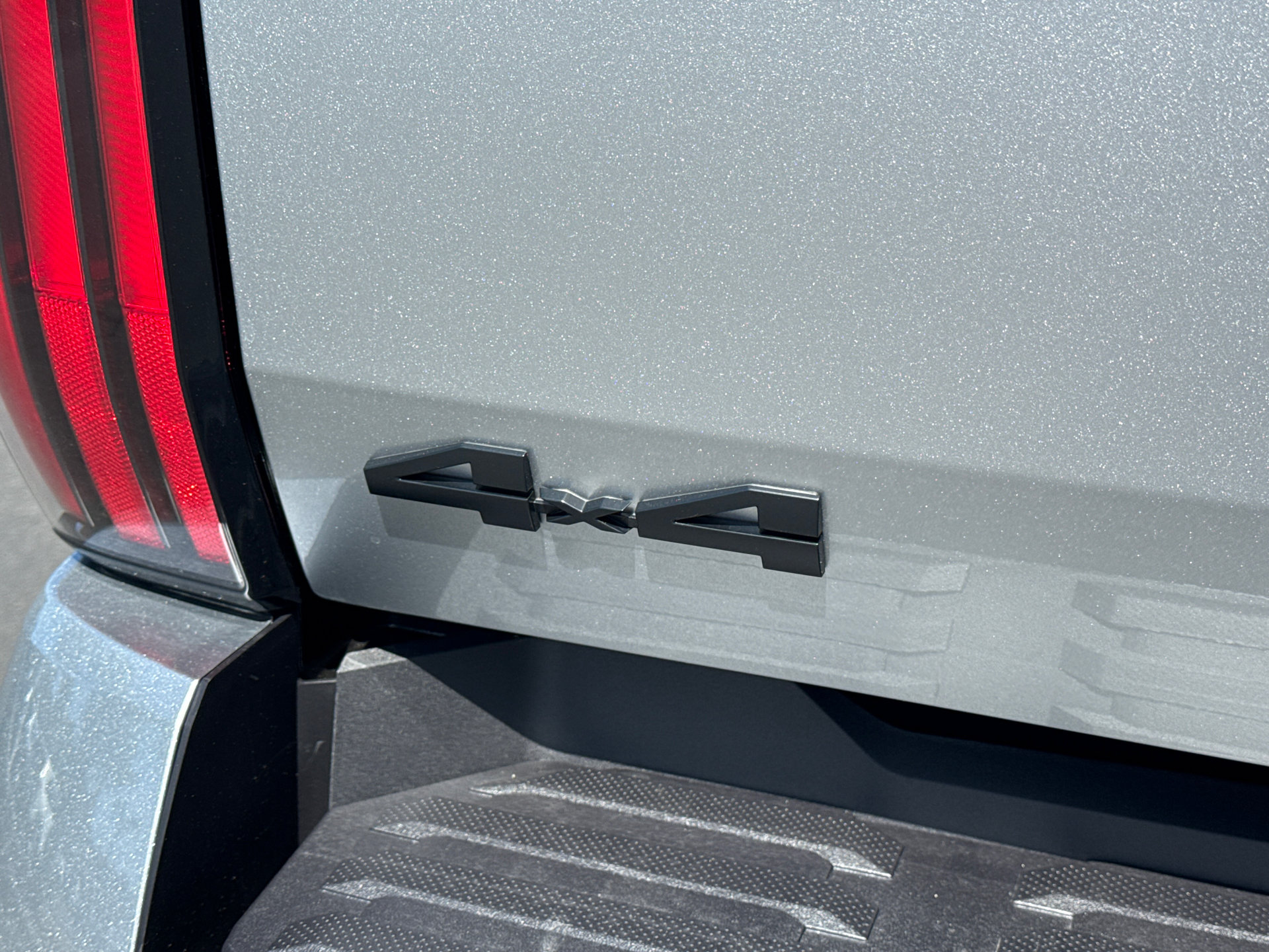 New 2026 Toyota Tundra Platinum AWD/4WD image 9