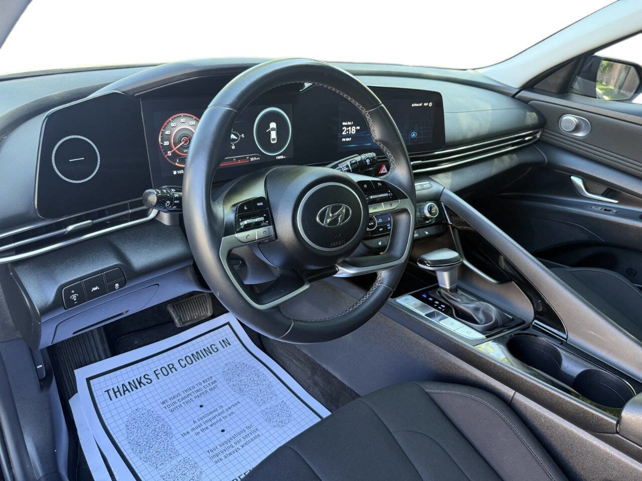 Used 2023 Hyundai Elantra SEL w/ Convenience Package image 5