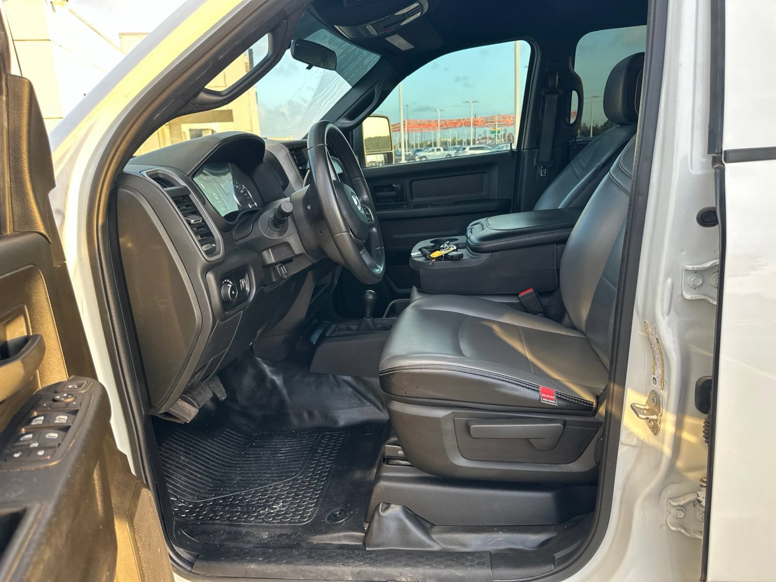 Used 2023 RAM 2500 Tradesman AWD/4WD image 11