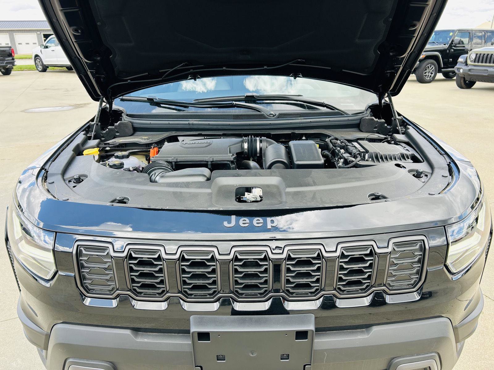 New 2026 Jeep Cherokee Limited AWD/4WD image 43