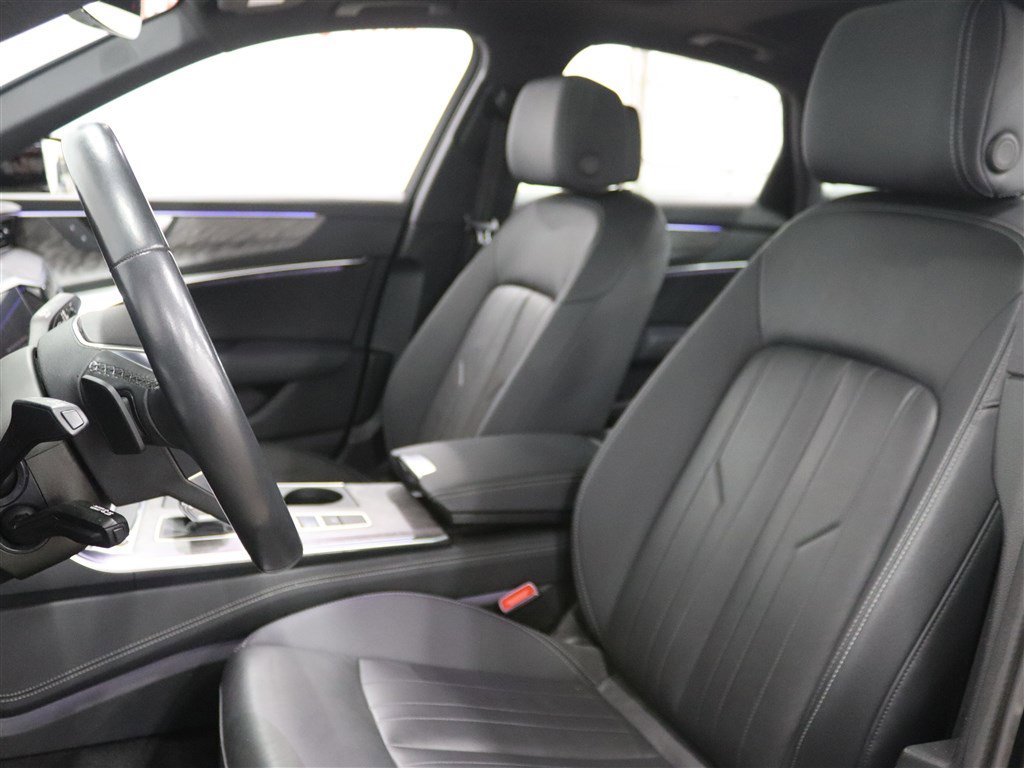 Used 2024 Audi A6 Premium Plus image 10