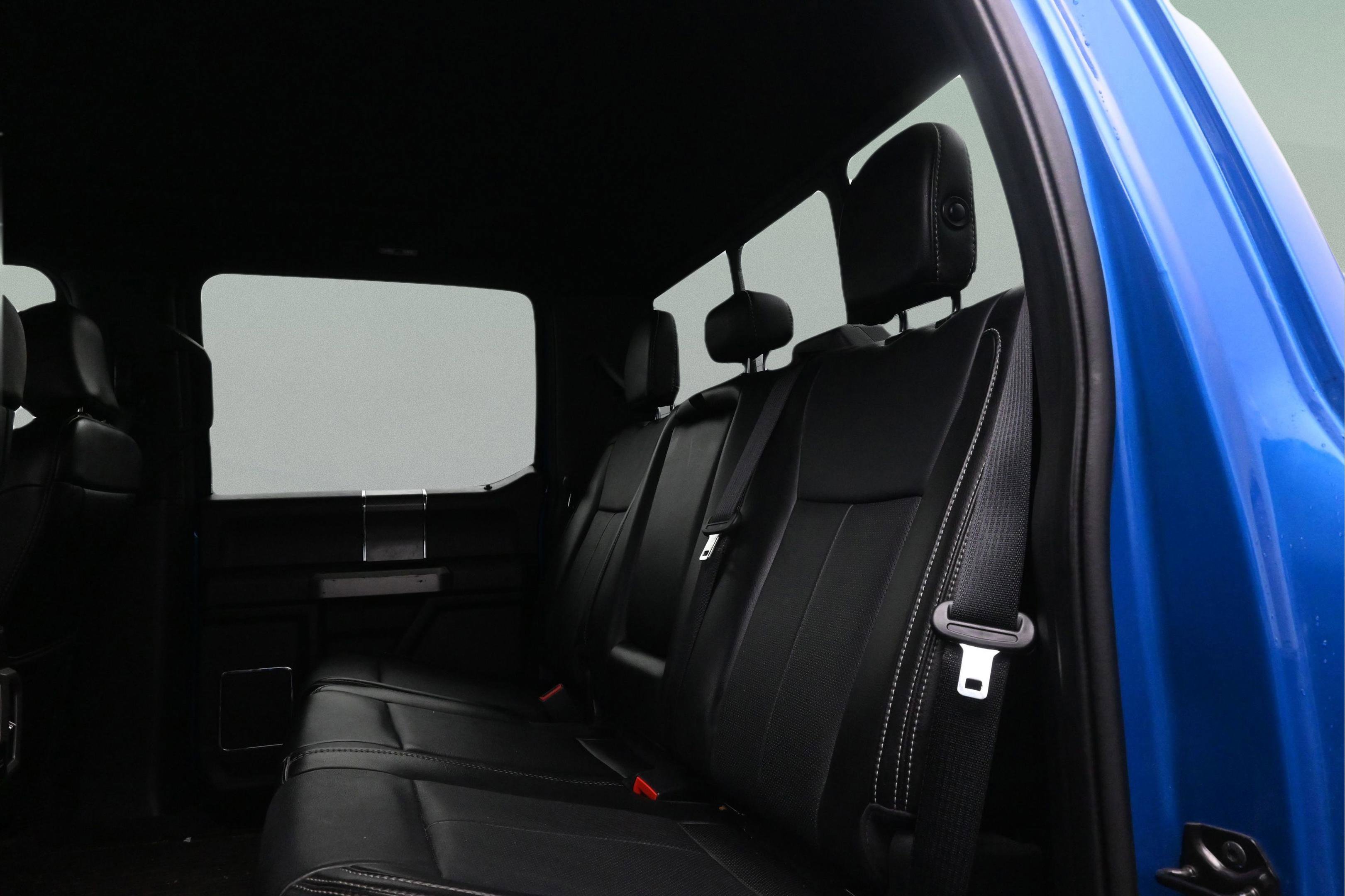 Used 2019 Ford F150 Lariat w/ Equipment Group 502A Luxury AWD/4WD image 14