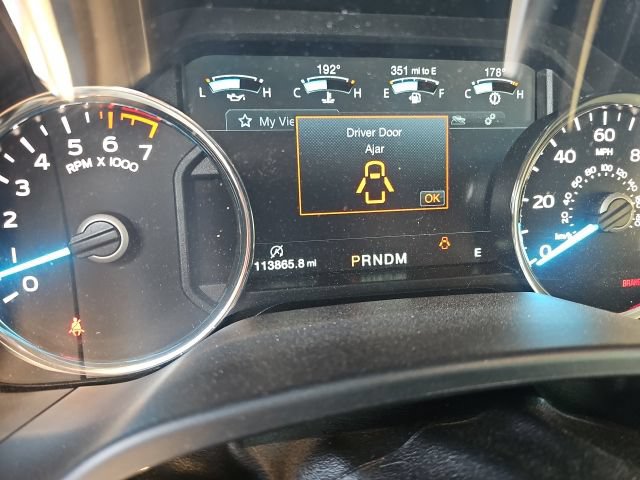 Used 2019 Ford F150 Lariat w/ Equipment Group 502A Luxury AWD/4WD image 17