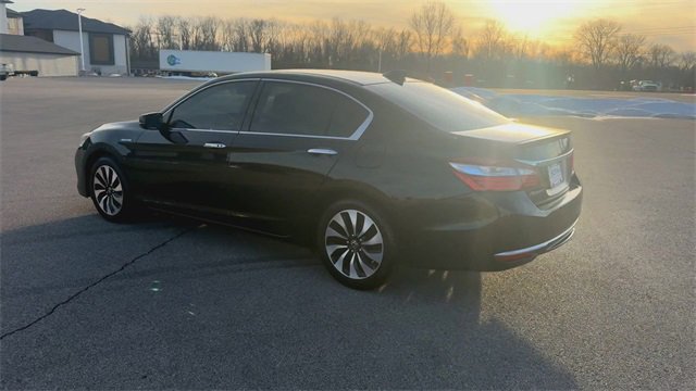 Used 2017 Honda Accord EX-L image 6