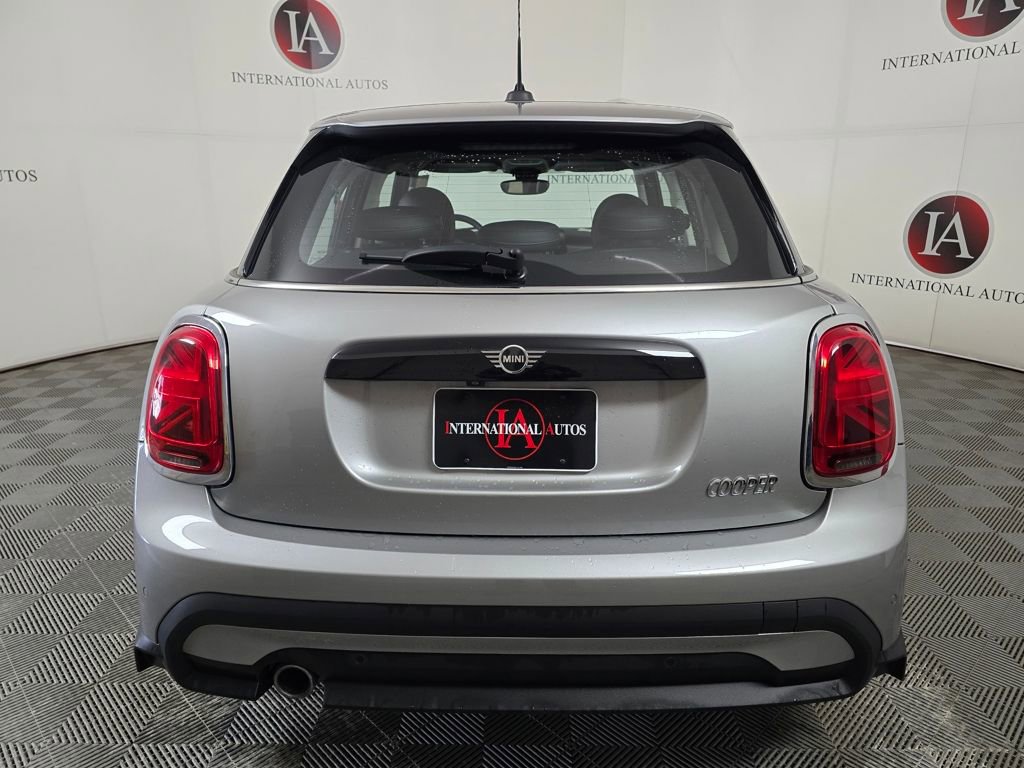 Certified 2023 MINI Cooper 4-Door Hardtop FWD image 8