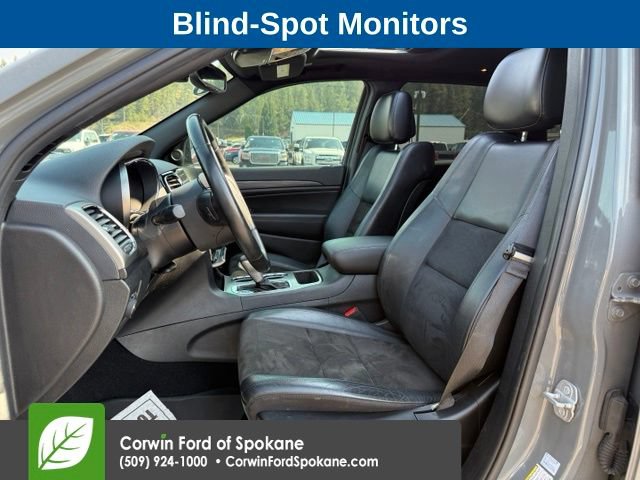 Used 2020 Jeep Grand Cherokee Altitude AWD/4WD image 2
