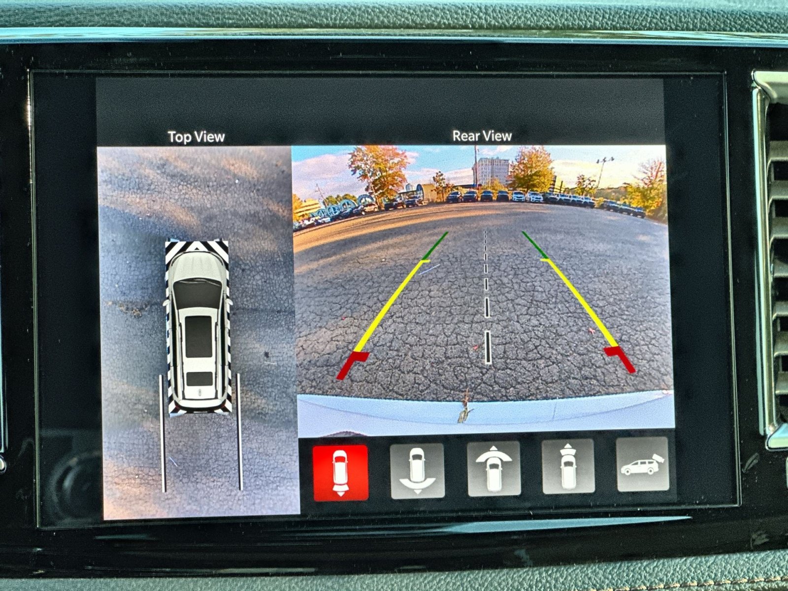 New 2026 Chrysler Pacifica Pinnacle FWD image 19