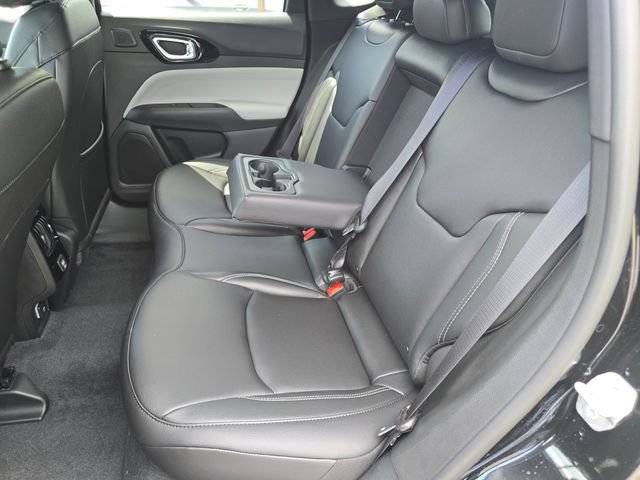 New 2026 Jeep Compass Limited w/ Sun, Sound & Navigation Group AWD/4WD image 35