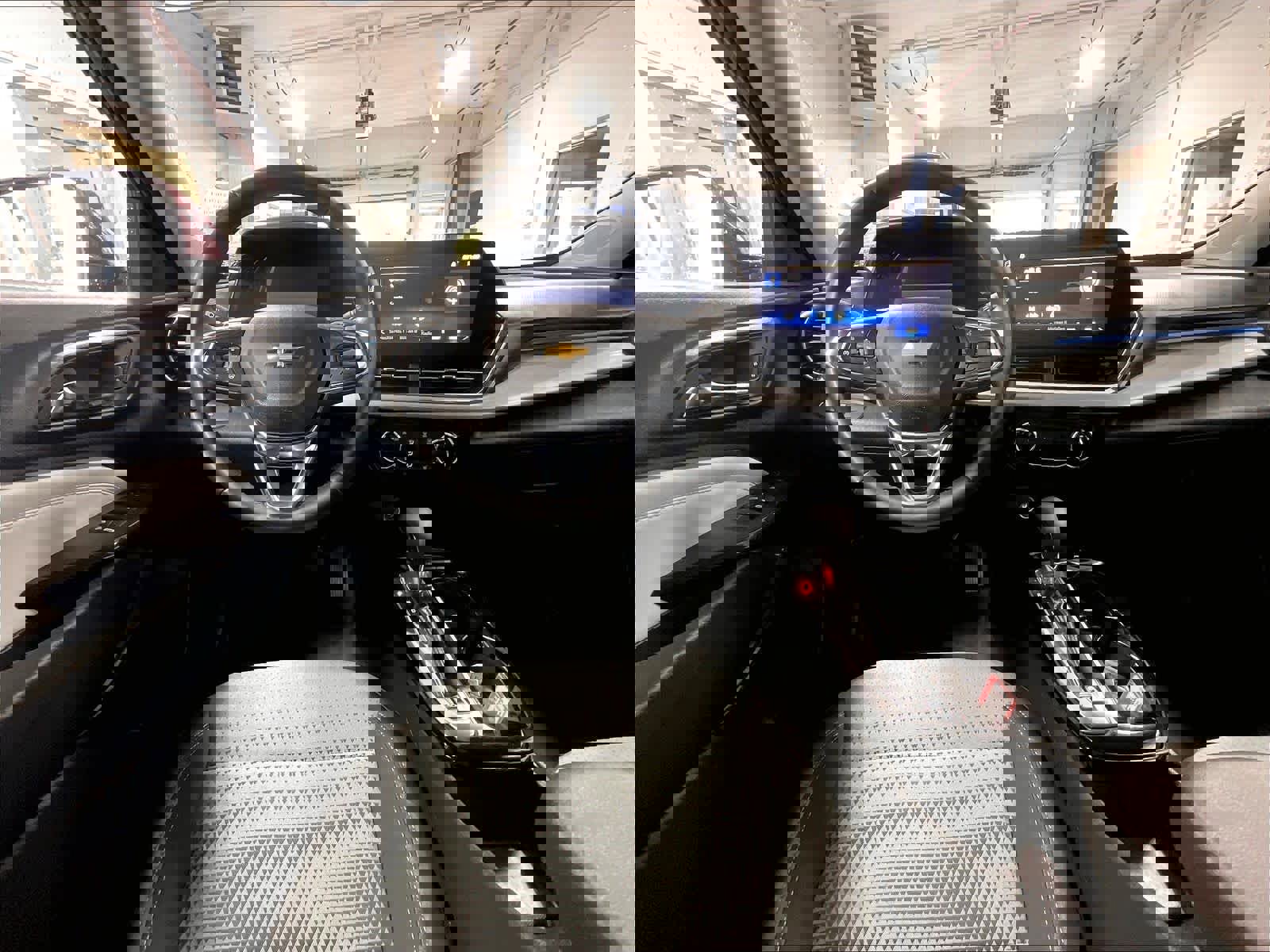 Used 2025 Chevrolet Trax LT w/ LT Convenience Package FWD image 17