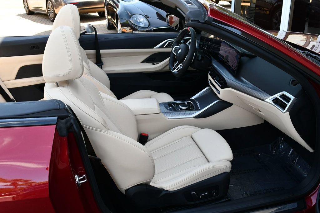 Used 2025 BMW M440i Convertible RWD image 61