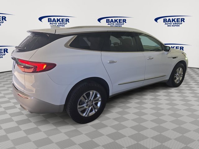 Used 2021 Buick Enclave Essence image 4
