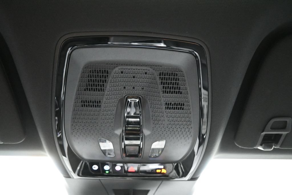 Used 2024 Cadillac Lyriq Tech w/ Driver Assist Package AWD/4WD image 25