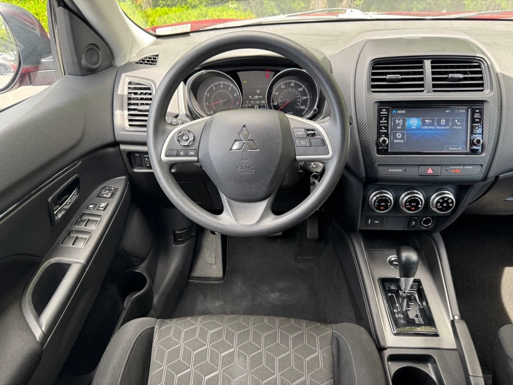Used 2024 Mitsubishi Outlander Sport ES AWD/4WD image 17