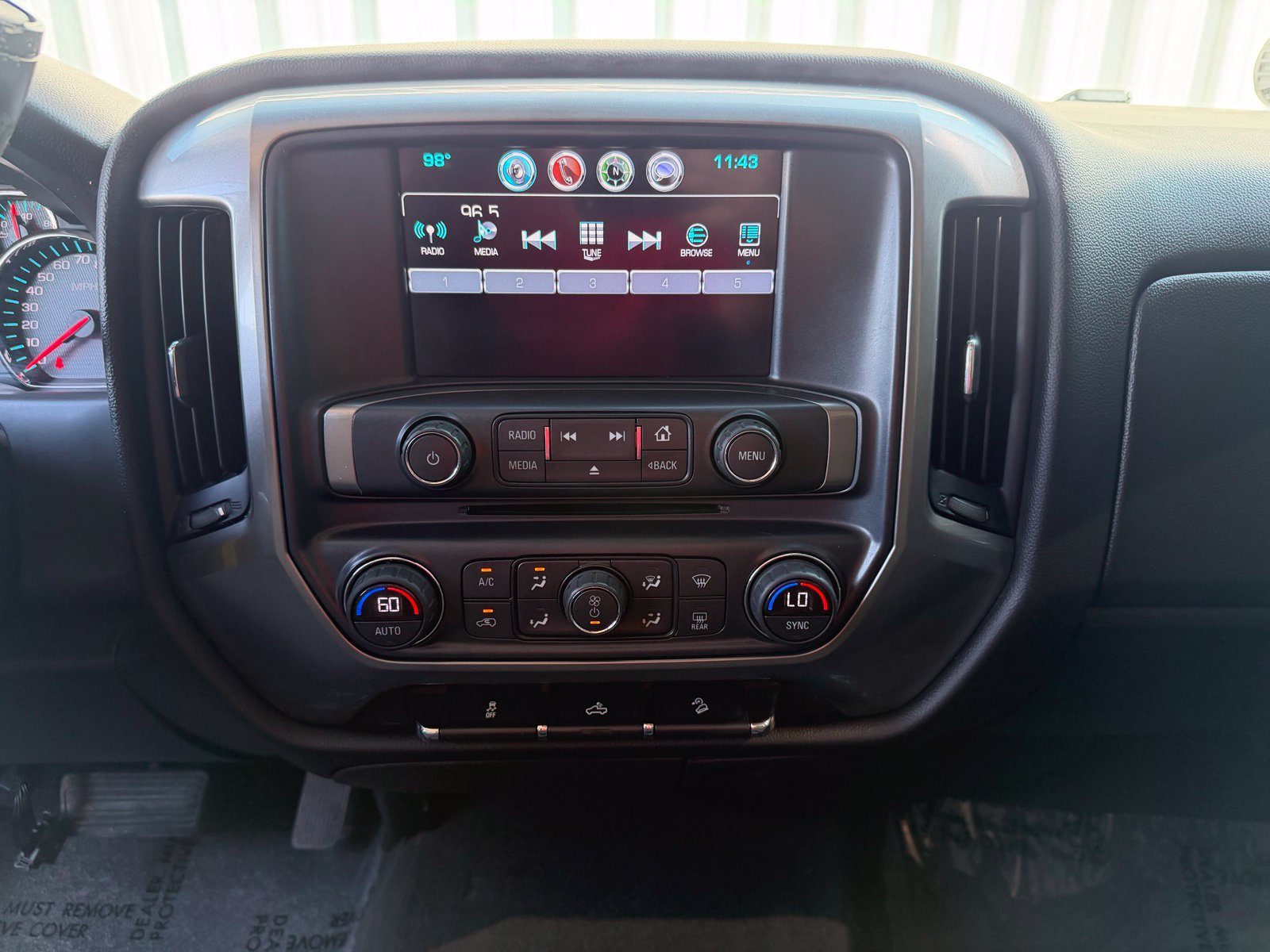 Used 2018 Chevrolet Silverado 1500 LT w/ Texas Edition AWD/4WD image 15