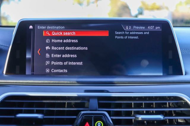 Used 2019 BMW 740i w/ Executive Package image 33