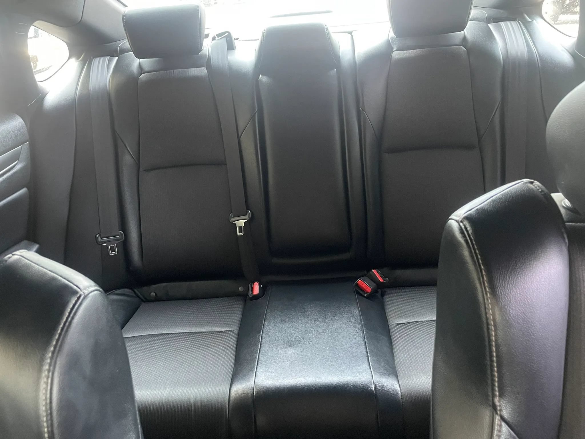 Used 2018 Honda Accord Sport image 14