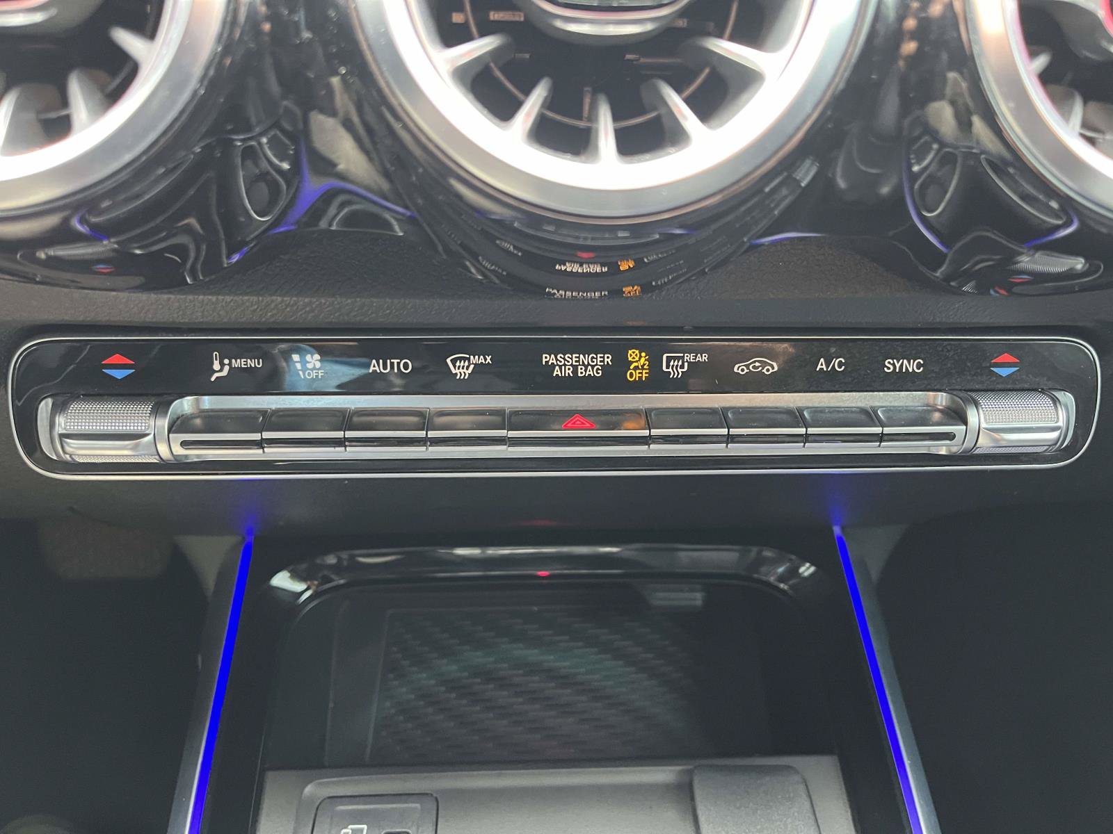 Certified 2023 Mercedes-Benz GLB 250 image 29