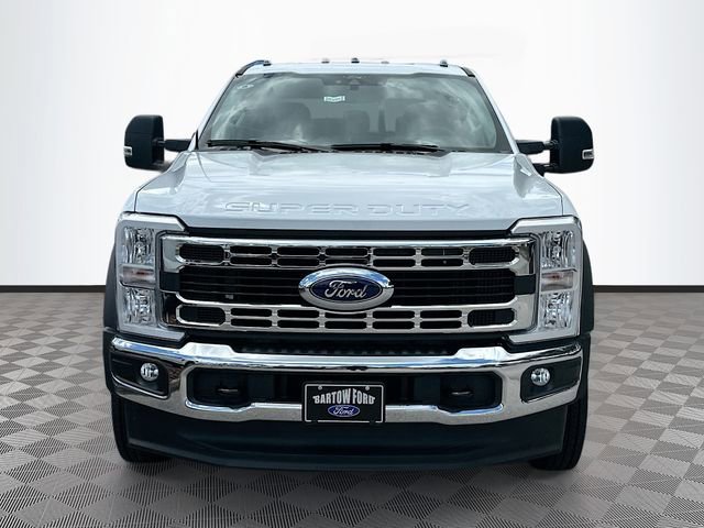 New 2025 Ford F450 XL w/ XL Chrome Package image 2