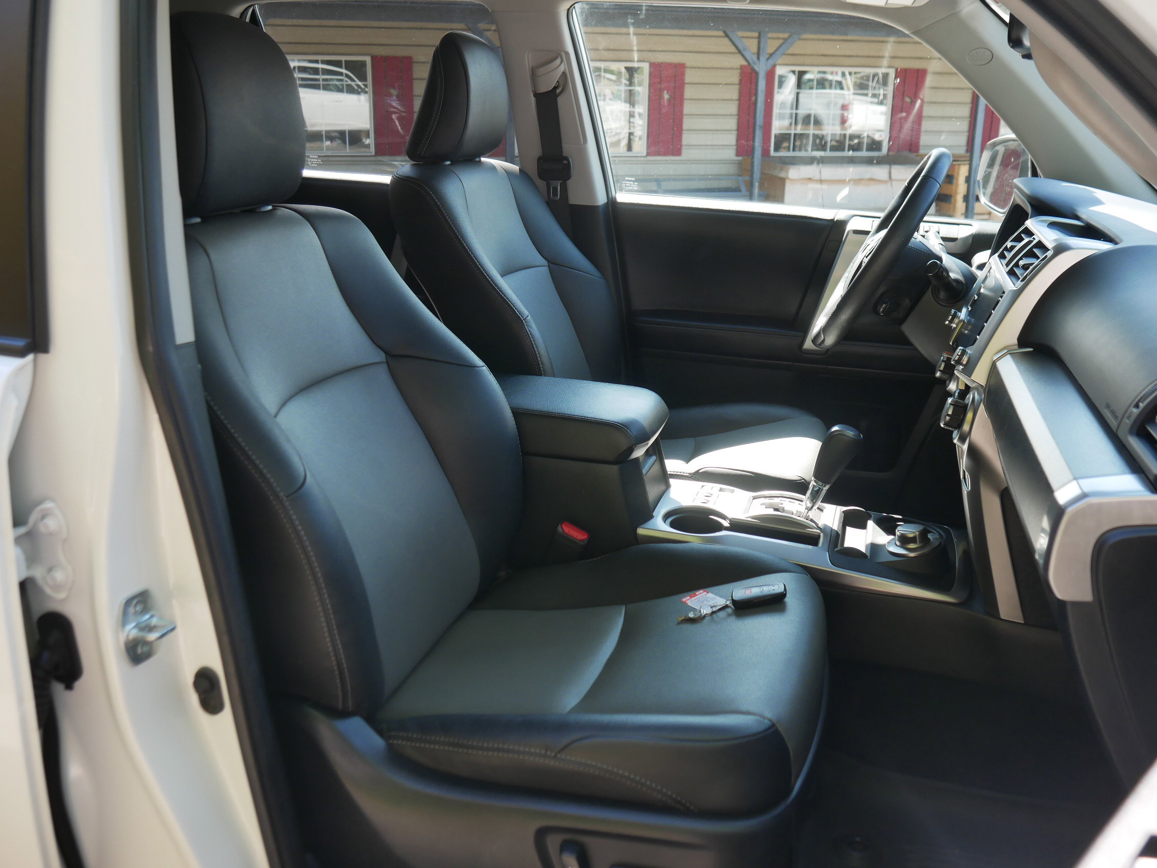 Used 2022 Toyota 4Runner SR5 Premium w/ Moonroof Package image 31