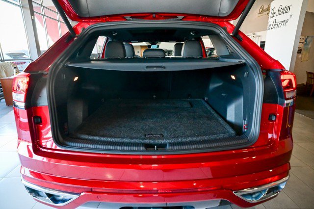 Used 2022 Volkswagen Atlas Cross Sport SEL Premium R-Line image 23