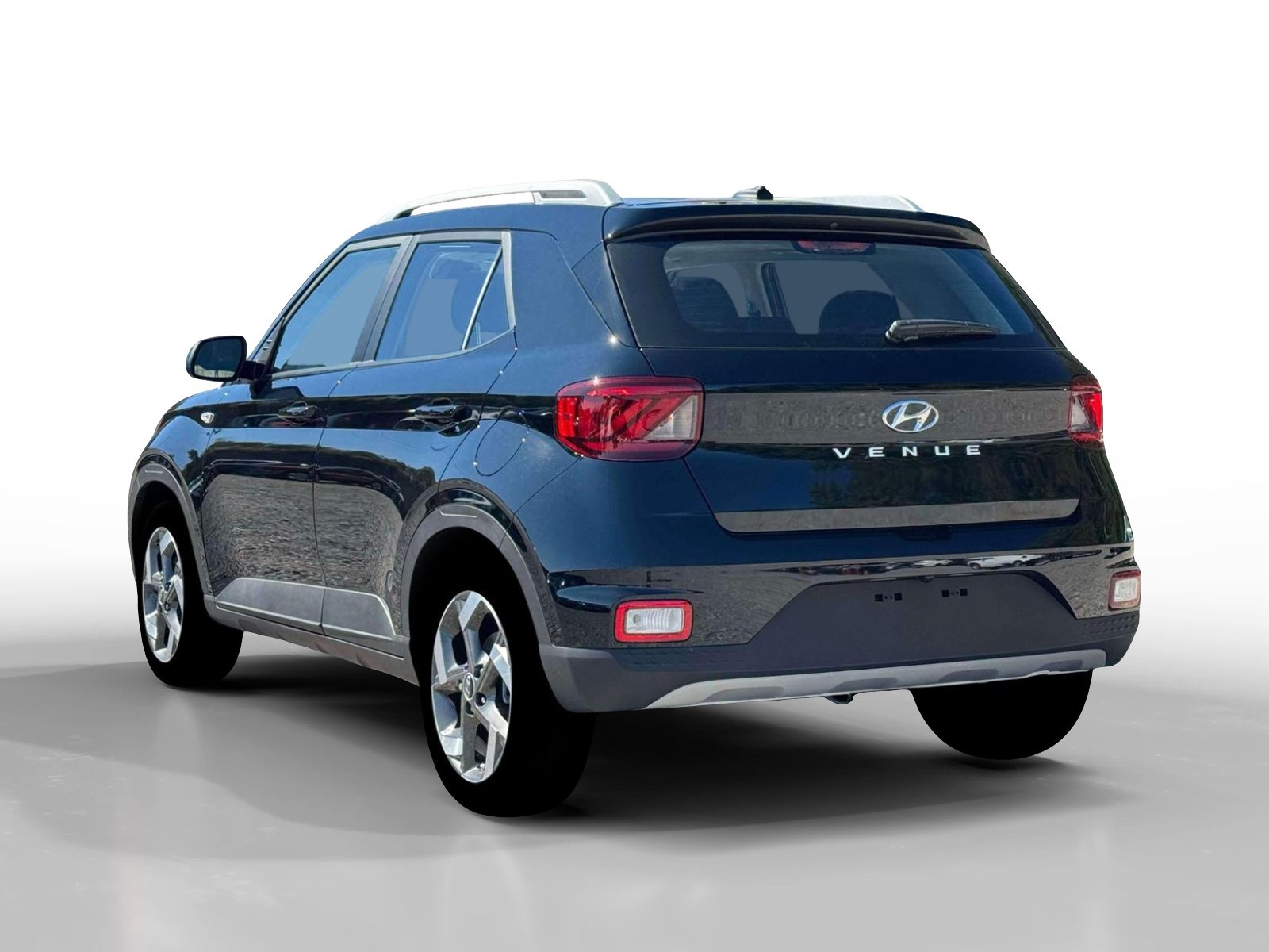 New 2026 Hyundai Venue SEL FWD image 5