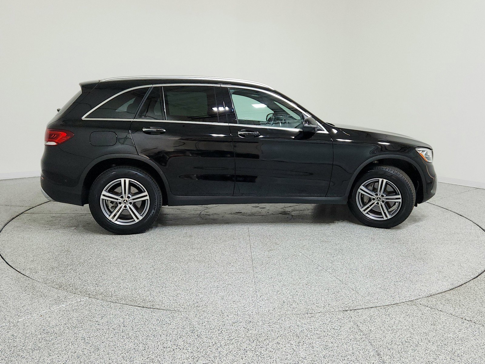Certified 2022 Mercedes-Benz GLC 300 image 5