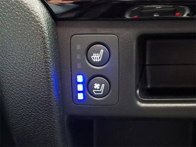 Certified 2025 Honda Ridgeline Black Edition image 25