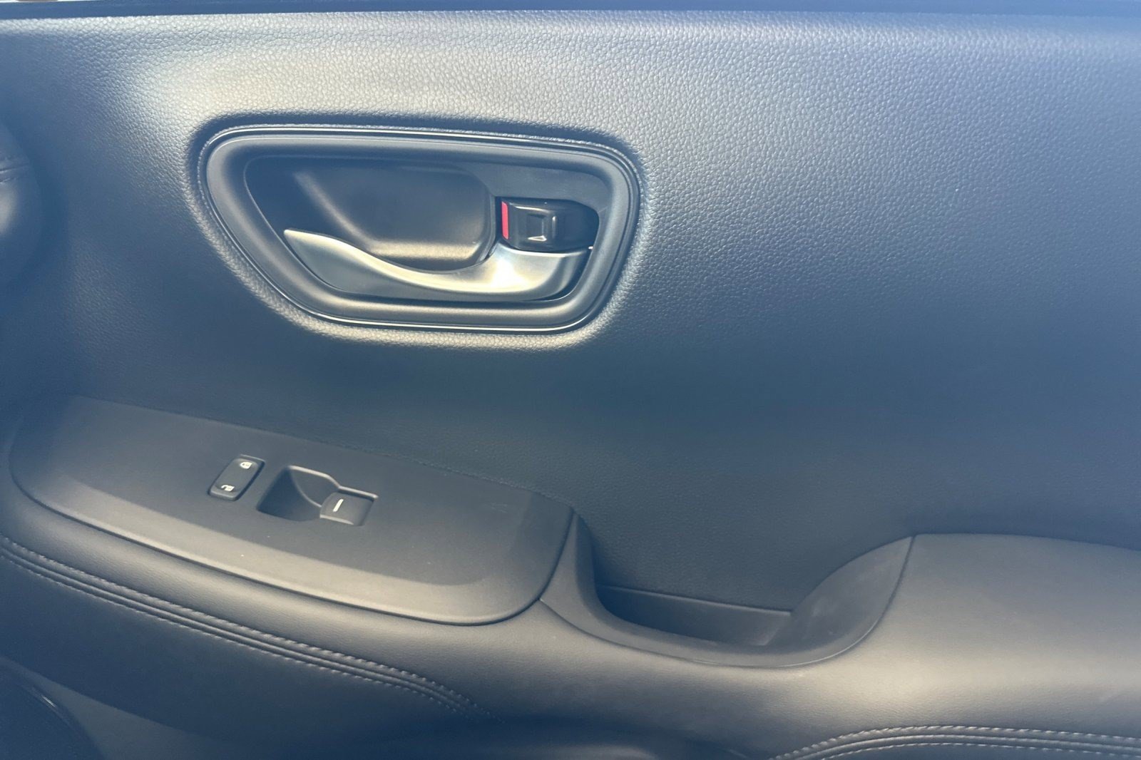 New 2026 Honda HR-V LX image 26