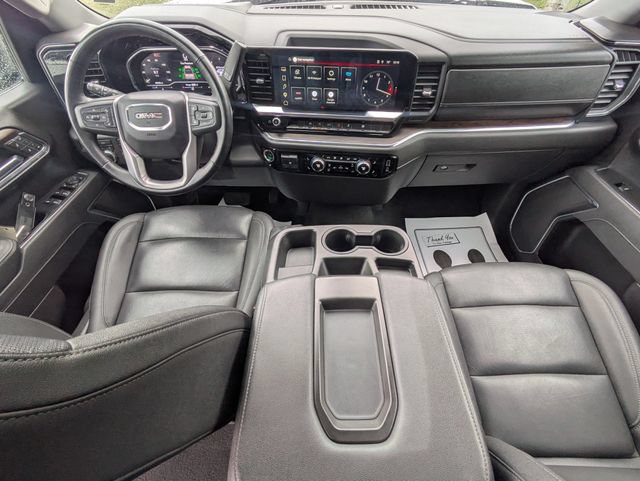 Used 2025 GMC Sierra 1500 SLT AWD/4WD image 14