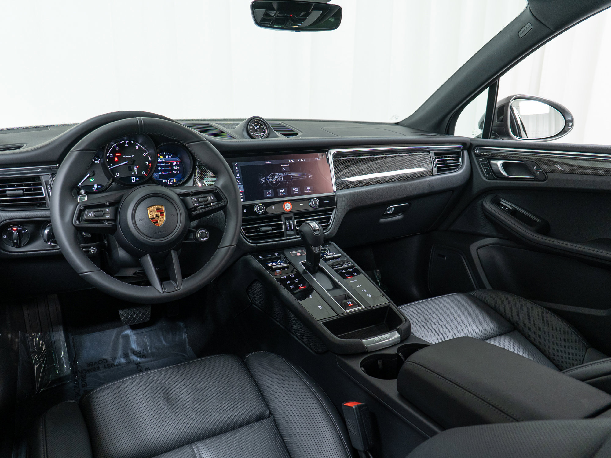 New 2026 Porsche Macan Turbo image 20