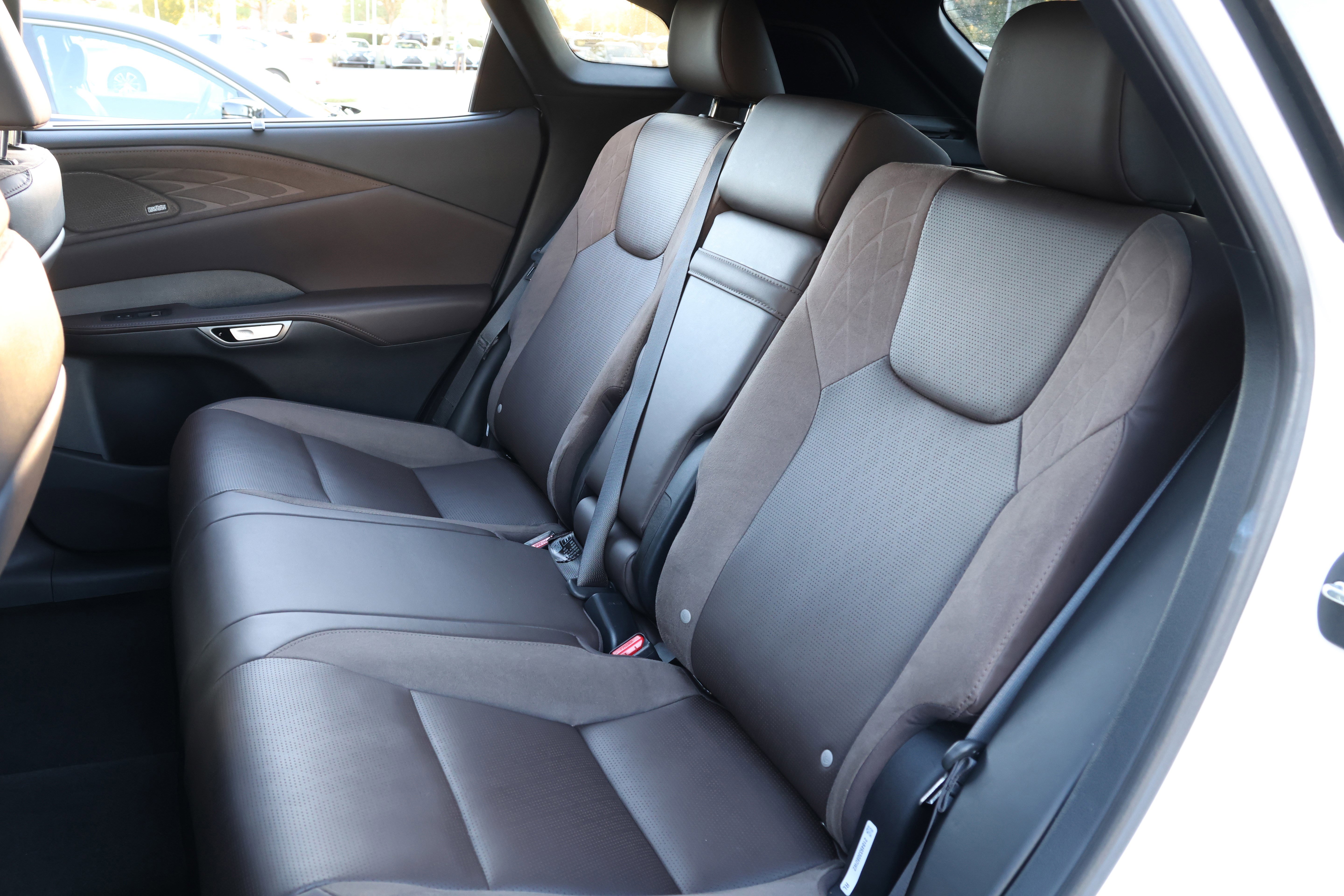 Certified 2023 Lexus RX 350 FWD image 37