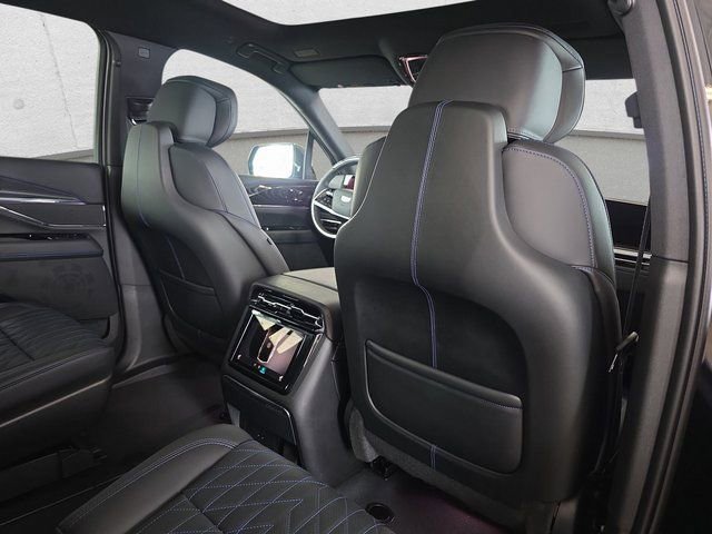 New 2026 Cadillac Escalade IQ Sport 1 w/ LPO, ONYX Package AWD/4WD image 11