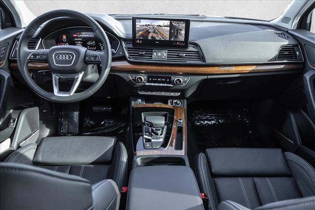 Used 2023 Audi Q5 Premium Plus w/ Premium Plus Package image 21