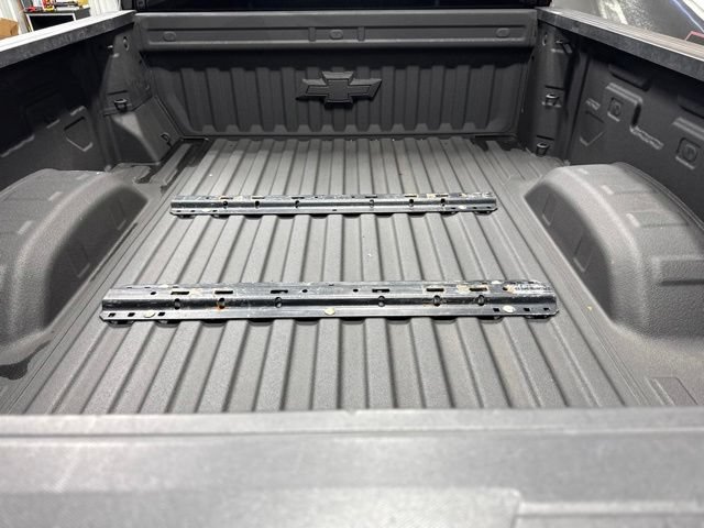 Used 2022 Chevrolet Silverado 2500 LTZ w/ Z71 Chrome Sport Edition AWD/4WD image 22