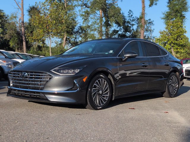 Used 2023 Hyundai Sonata Limited FWD image 2