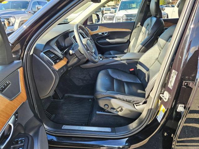 Used 2023 Volvo XC90 B6 Plus w/ Protection Package Premier image 15