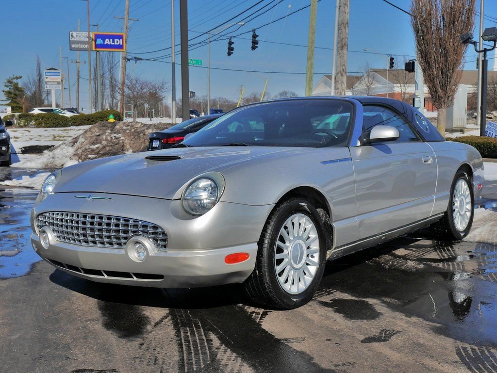 Used 2005 Ford Thunderbird image 1