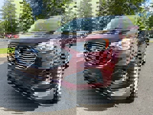 Certified 2019 Ford Edge SEL w/ Equipment Group 201A image 3