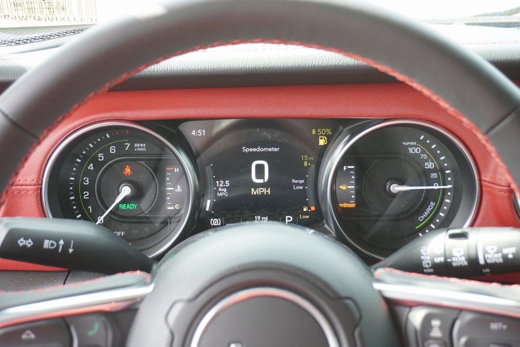 Used 2023 Jeep Wrangler Unlimited Rubicon 4xe image 22