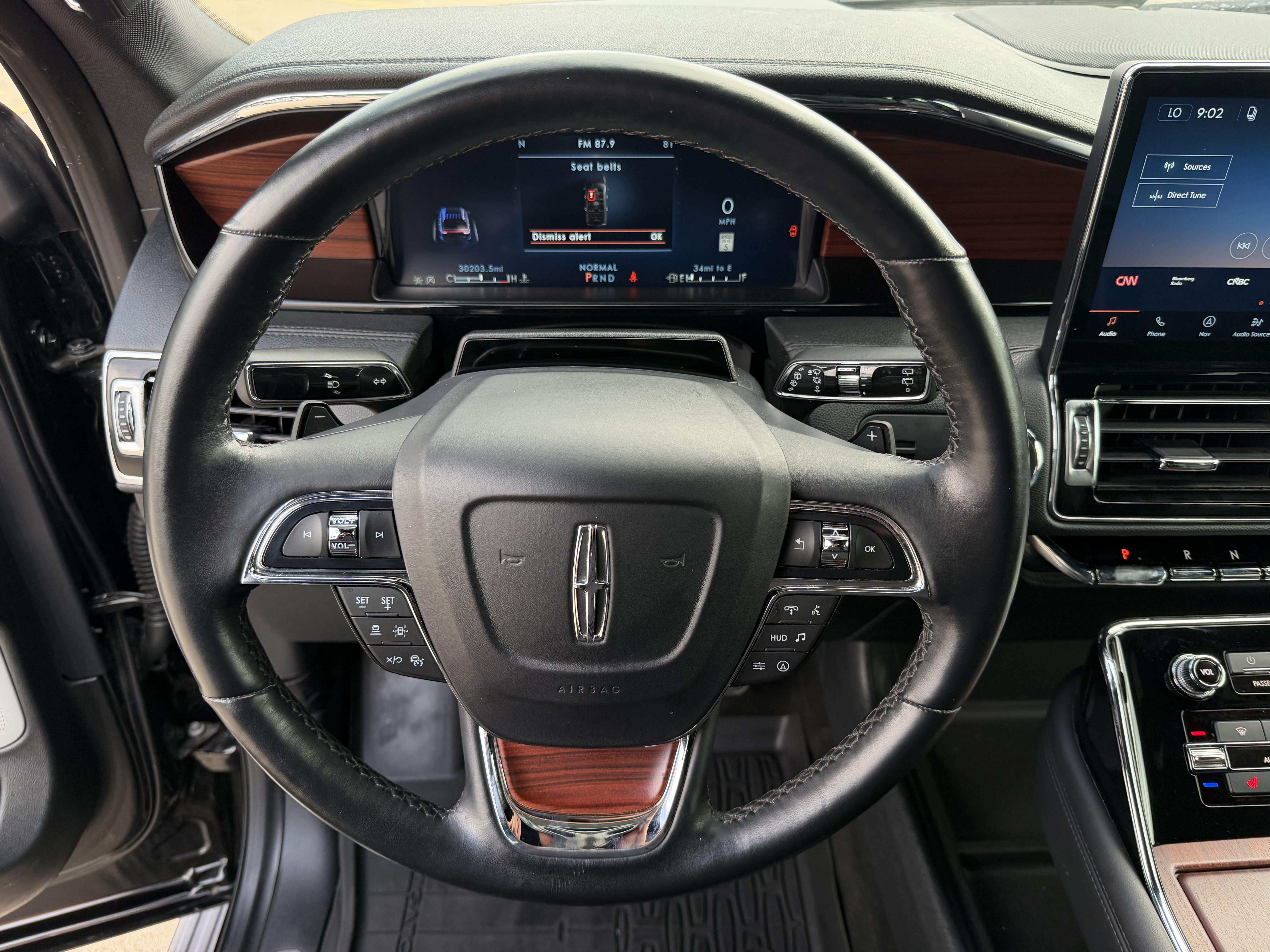 Used 2023 Lincoln Navigator Reserve AWD/4WD image 16